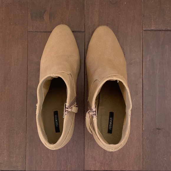 Light Tan Booties - Picture 7 of 8